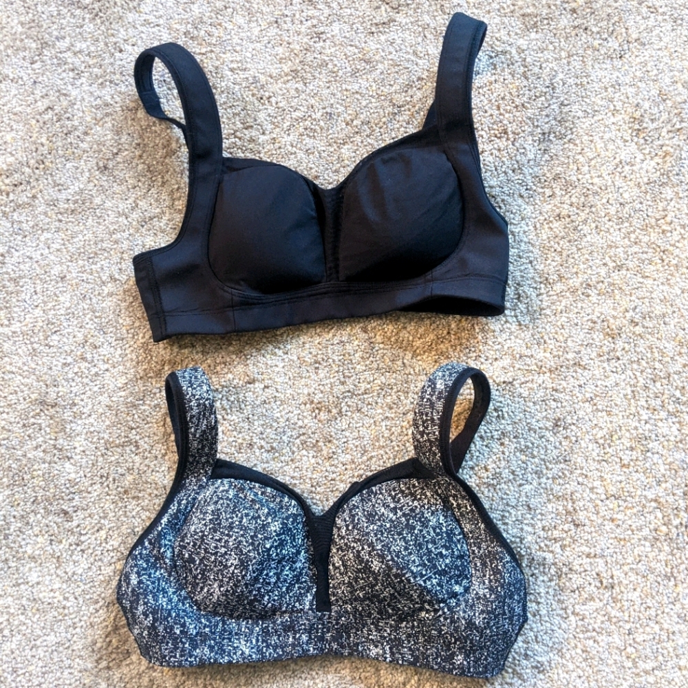 Lululemon Ta Ta Tamer bra 32D pair
